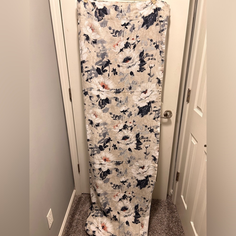 Arcadia Back-tab curtains